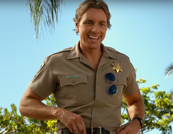 Dax Shepard & Michael Peña Hilarious in CHIPS Trailer | E! News Canada